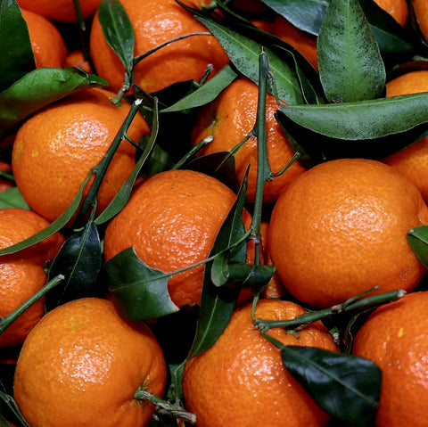 Leafy Clementines