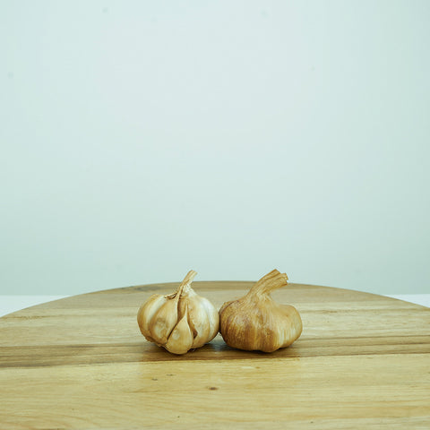 Oak Smoked Garlic Bulb